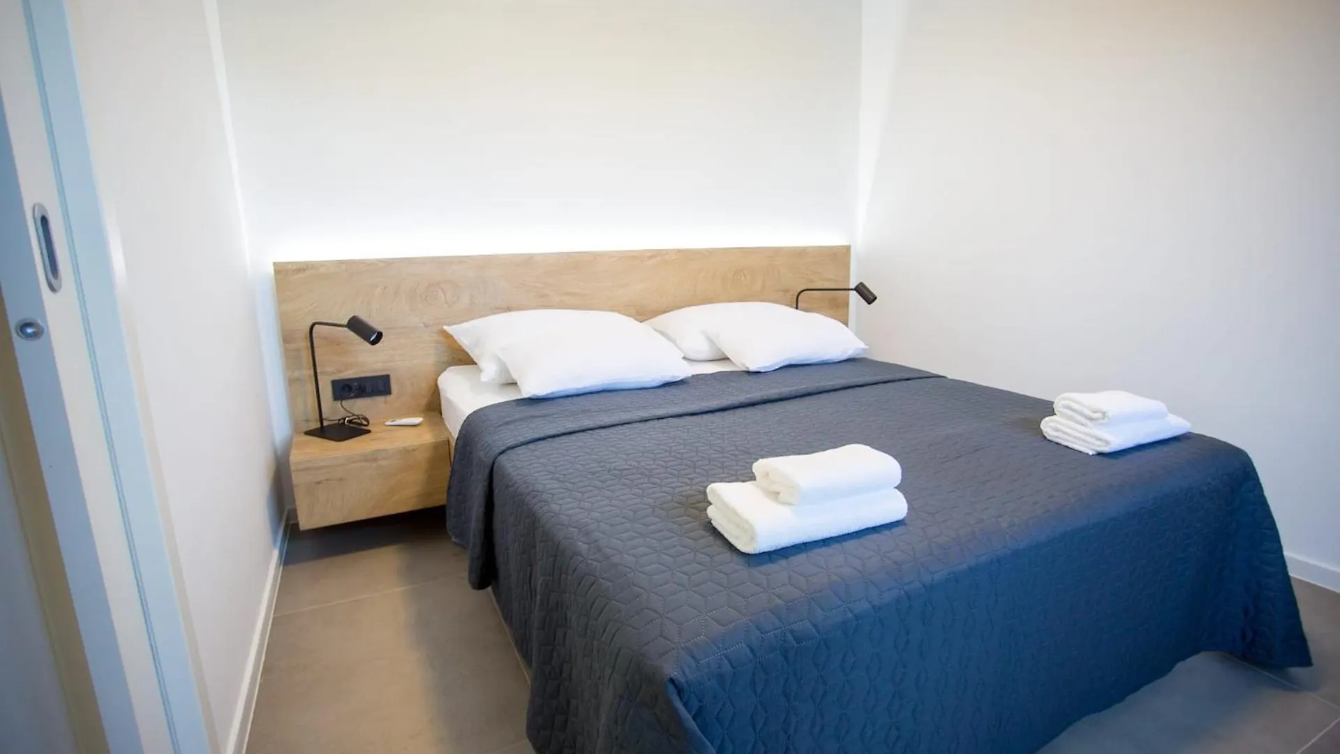 Villa Favi Pakostane Apartment